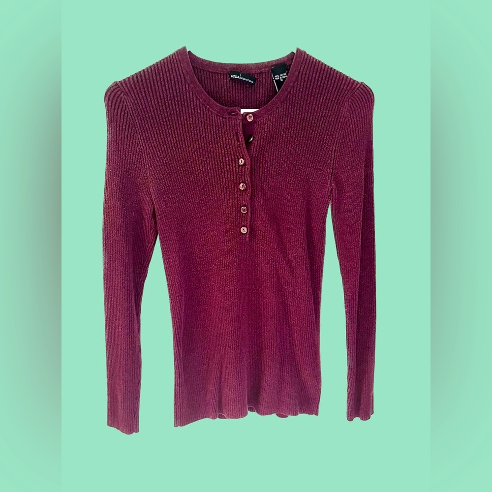 Moda International Women’s Long Sleeve Size M